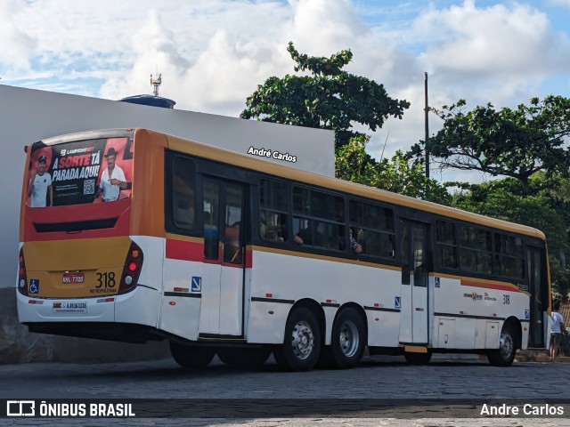 Empresa Metropolitana 318 na cidade de Recife, Pernambuco, Brasil, por Andre Carlos. Número da foto: #12658612.