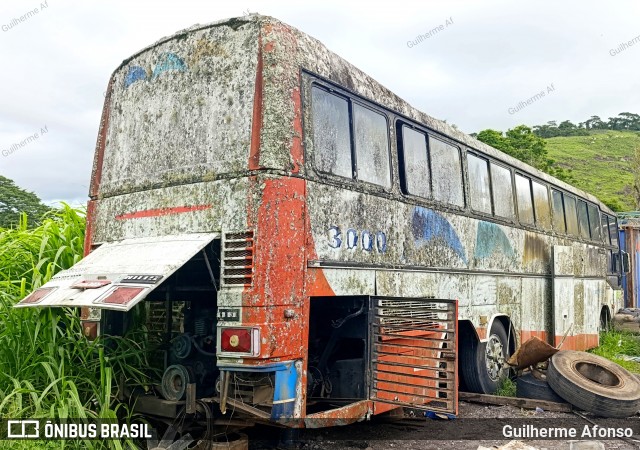 Sucata e Desmanches 3000 na cidade de Rio Claro, Rio de Janeiro, Brasil, por Guilherme Afonso. Número da foto: #12658177.