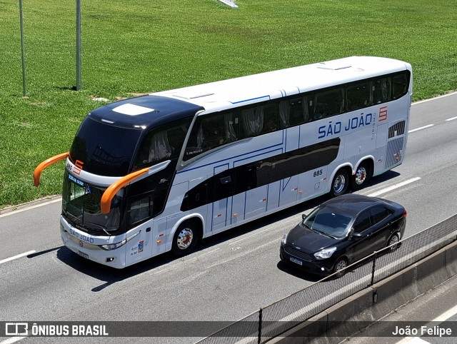 São João Turismo 885 na cidade de Cachoeira Paulista, São Paulo, Brasil, por João Felipe. Número da foto: #12658206.