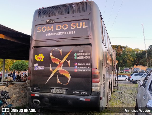 Grupo Som do Sul 9560 na cidade de Timbó Grande, Santa Catarina, Brasil, por Vinícius Weber. Número da foto: #12657283.