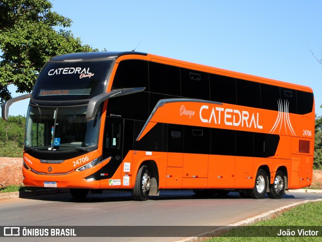 Catedral Turismo 24706 na cidade de Brasília, Distrito Federal, Brasil, por João Victor. Número da foto: #12659031.