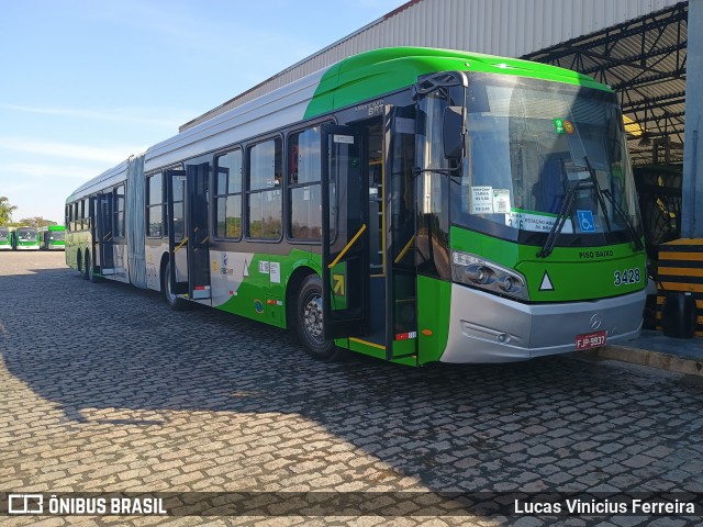VB Transportes e Turismo 3428 na cidade de Campinas, São Paulo, Brasil, por Lucas Vinicius Ferreira. Número da foto: #12658710.