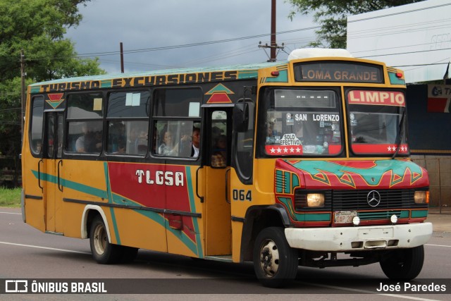 TLGSA - Transporte Loma Grande S.A. - Línea 132 > Transporte LomaGrandense S.A. 064 na cidade de Ypacaraí, Central, Paraguai, por José Paredes. Número da foto: #12657625.