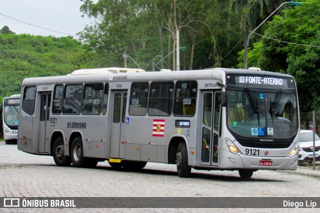 BluMob - Concessionária de Transporte Urbano de Blumenau 9121 na cidade de Blumenau, Santa Catarina, Brasil, por Diego Lip. Número da foto: #12656695.