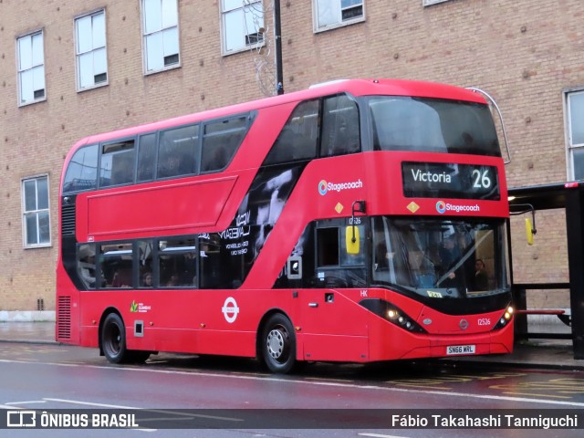 Stagecoach 12526 na cidade de London, Greater London, Inglaterra, por Fábio Takahashi Tanniguchi. Número da foto: #12658607.
