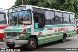 Empresa de Transporte La Caacupeña S.A. 098 na cidade de Caacupé, Cordillera, Paraguai, por José Paredes. Número da foto: #12657660.