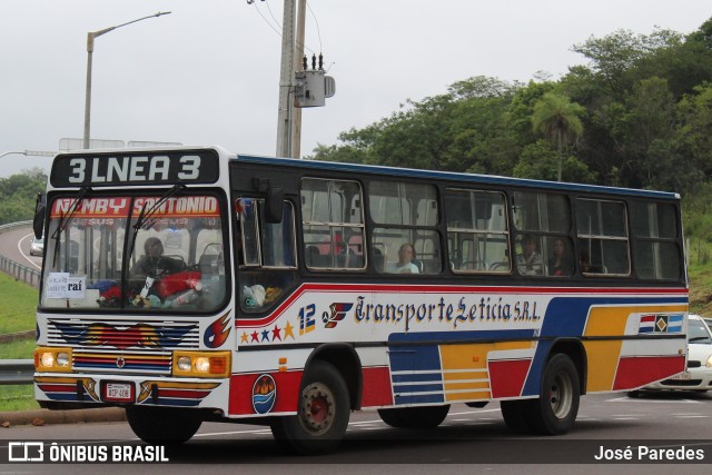 Transporte Leticia S.R.L. - Línea 3 12 na cidade de Caacupé, Cordillera, Paraguai, por José Paredes. Número da foto: #12660778.