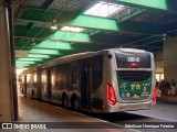 Via Sudeste Transportes S.A. 5 2813 na cidade de São Paulo, São Paulo, Brasil, por Edinilson Henrique Ferreira. Número da foto: #:id.