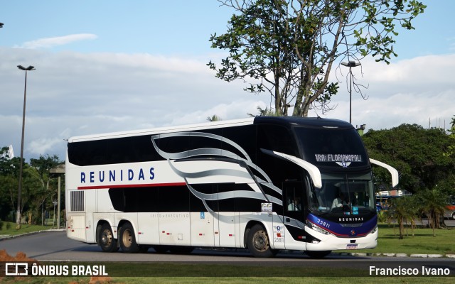 Reunidas Transportes Coletivos 25811 na cidade de Florianópolis, Santa Catarina, Brasil, por Francisco Ivano. Número da foto: #12664210.