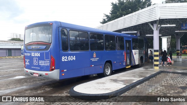 Empresa de Ônibus Pássaro Marron 82.604 na cidade de São José dos Campos, São Paulo, Brasil, por Fábio Santos. Número da foto: #12663093.
