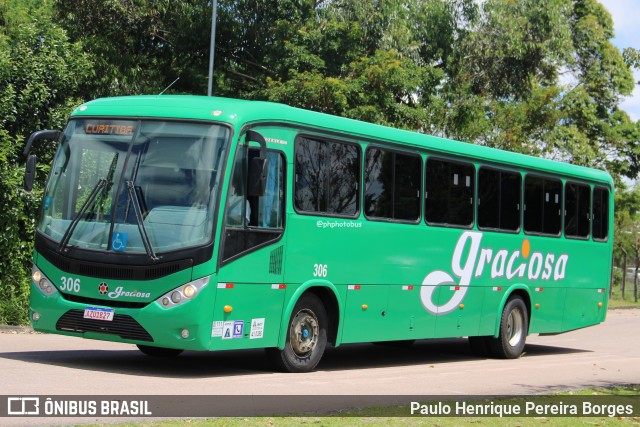 Viação Graciosa 306 na cidade de Curitiba, Paraná, Brasil, por Paulo Henrique Pereira Borges. Número da foto: #12664389.