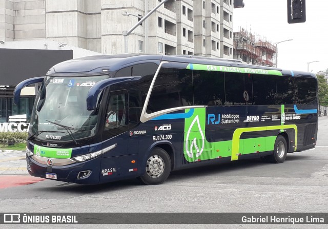 Viação Cidade do Aço RJ 174.300 na cidade de Rio de Janeiro, Rio de Janeiro, Brasil, por Gabriel Henrique Lima. Número da foto: #12664465.
