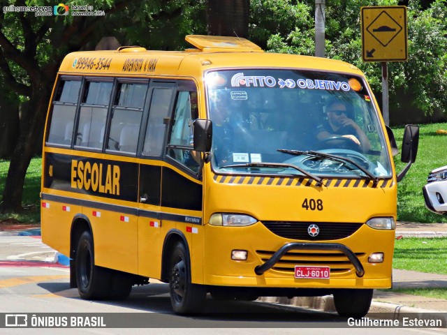 Escolares 408 na cidade de Barueri, São Paulo, Brasil, por Guilherme Estevan. Número da foto: #12662781.