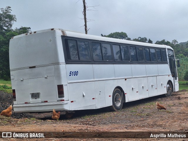 Ônibus Particulares 8215 na cidade de São Paulo, São Paulo, Brasil, por Asprilla Matheus. Número da foto: #12665599.