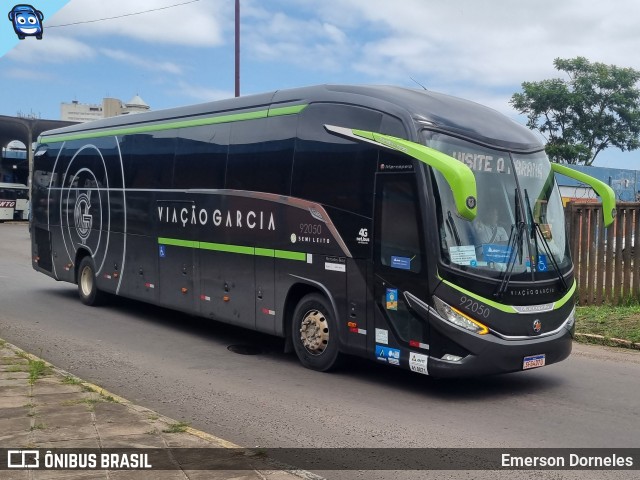 Viação Garcia 92050 na cidade de Porto Alegre, Rio Grande do Sul, Brasil, por Emerson Dorneles. Número da foto: #12665403.