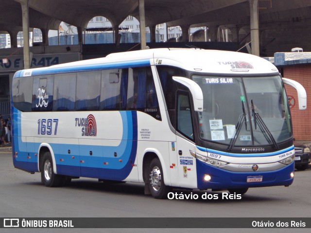 Turis Silva 1697 na cidade de Porto Alegre, Rio Grande do Sul, Brasil, por Otávio dos Reis . Número da foto: #12666788.