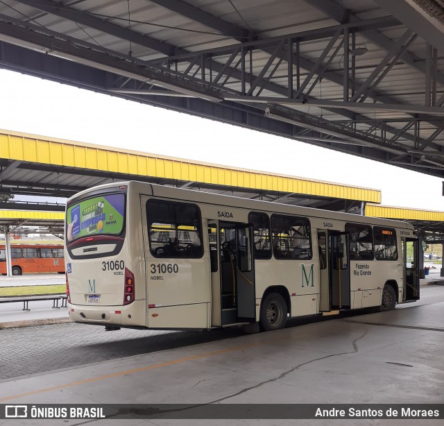Viação Nobel 31060 na cidade de Fazenda Rio Grande, Paraná, Brasil, por Andre Santos de Moraes. Número da foto: #12664991.