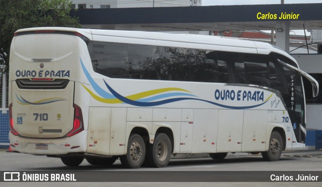 Viação Ouro e Prata 710 na cidade de Goiânia, Goiás, Brasil, por Carlos Júnior. Número da foto: #12666166.