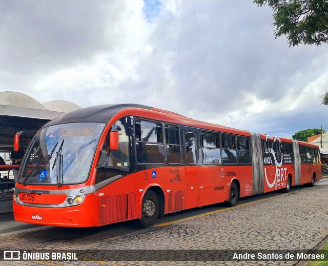Expresso Azul JE706 na cidade de Curitiba, Paraná, Brasil, por Andre Santos de Moraes. Número da foto: #12664909.