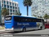Don Agustin Viajes y Turismo 214 na cidade de Montevideo, Montevideo, Uruguai, por Osvaldo Born. Número da foto: #:id.