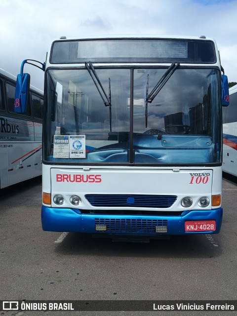 Brubuss Transportes 100 na cidade de Barueri, São Paulo, Brasil, por Lucas Vinicius Ferreira. Número da foto: #12668944.