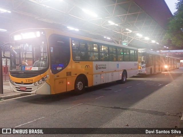 Viação Metrópole Paulista - Zona Leste 3 2316 na cidade de São Paulo, São Paulo, Brasil, por Davi Santos Silva. Número da foto: #12670449.