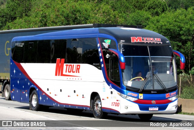 Muralha Tour Transportes e Turismo 1700 na cidade de Aparecida, São Paulo, Brasil, por Rodrigo  Aparecido. Número da foto: #12670495.