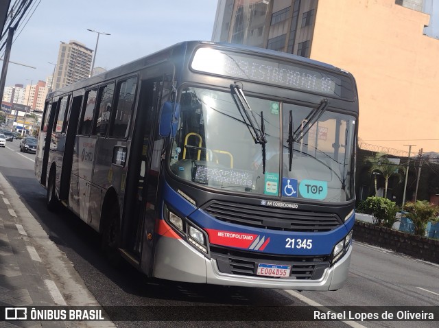 Viação Osasco 21.345 na cidade de Osasco, São Paulo, Brasil, por Rafael Lopes de Oliveira. Número da foto: #12669191.