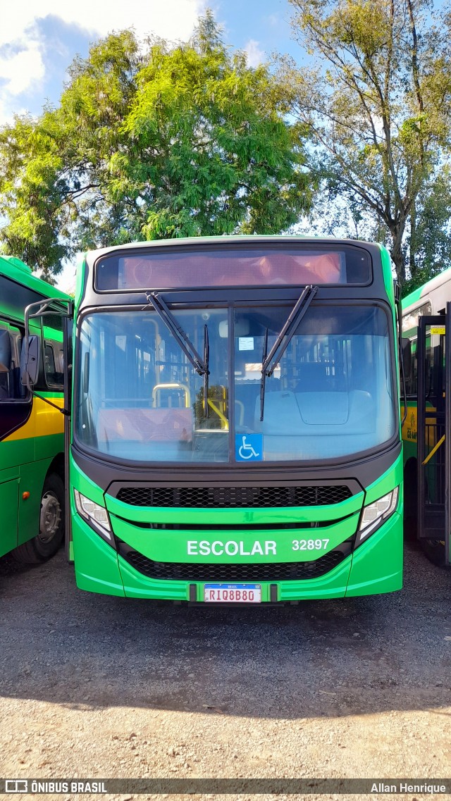 Transportes Capellini 32897 na cidade de Paulínia, São Paulo, Brasil, por Allan Henrique. Número da foto: #12670457.