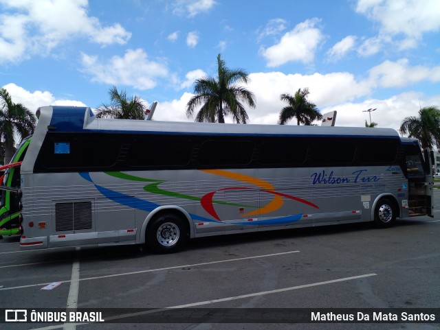 Wilson Tur 9005 na cidade de Barueri, São Paulo, Brasil, por Matheus Da Mata Santos. Número da foto: #12670703.