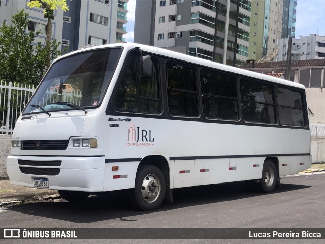 JRL Construções 5666 na cidade de Itapema, Santa Catarina, Brasil, por Lucas Pereira Bicca. Número da foto: #12672268.