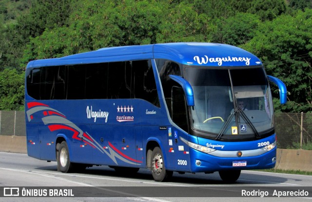 Waguiney Turismo 2000 na cidade de Aparecida, São Paulo, Brasil, por Rodrigo  Aparecido. Número da foto: #12673684.