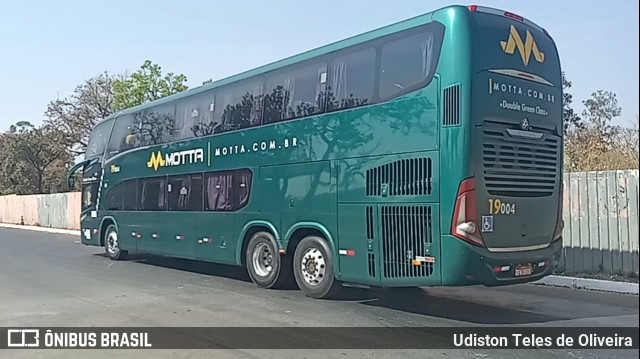 Viação Motta 19004 na cidade de Brasília, Distrito Federal, Brasil, por Udiston Teles de Oliveira. Número da foto: #12671857.