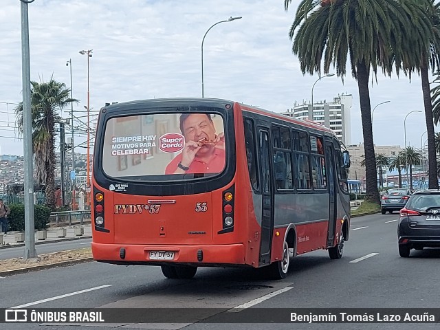 Transportes Fenur 55 na cidade de Valparaíso, Valparaíso, Valparaíso, Chile, por Benjamín Tomás Lazo Acuña. Número da foto: #12674545.