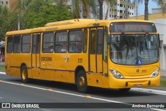Expresso Coletivo Forquilhinha 317 na cidade de Criciúma, Santa Catarina, Brasil, por Andreo Bernardo. Número da foto: #12672895.