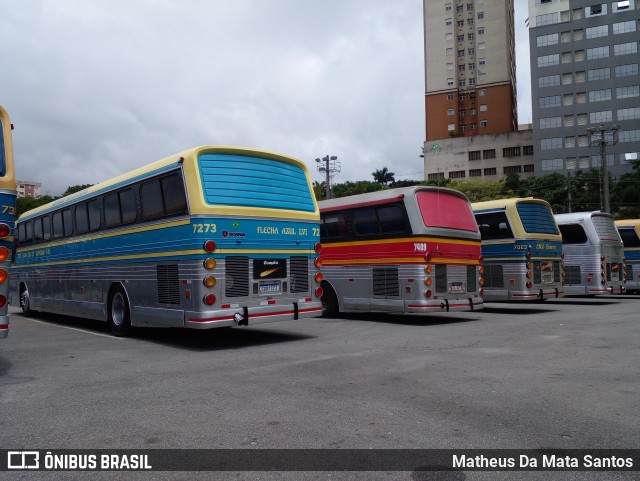 Ônibus Particulares 7273 na cidade de Barueri, São Paulo, Brasil, por Matheus Da Mata Santos. Número da foto: #12677271.