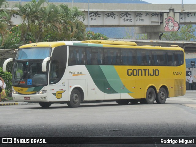 Empresa Gontijo de Transportes 17210 na cidade de Rio de Janeiro, Rio de Janeiro, Brasil, por Rodrigo Miguel. Número da foto: #12676229.
