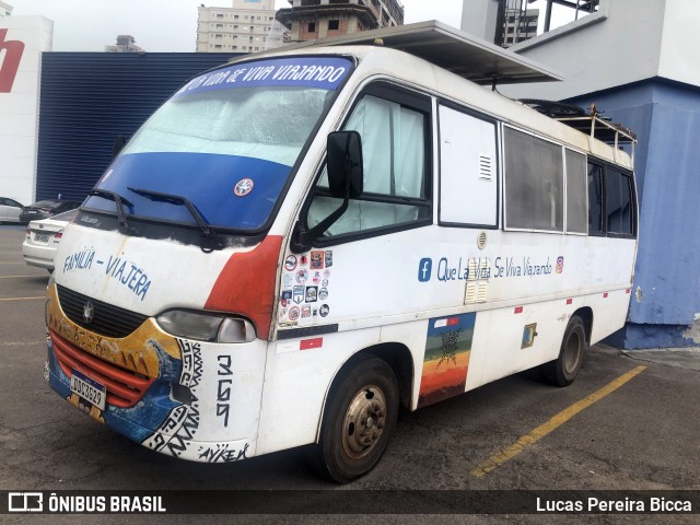 Motorhomes 369 na cidade de Itapema, Santa Catarina, Brasil, por Lucas Pereira Bicca. Número da foto: #12675610.