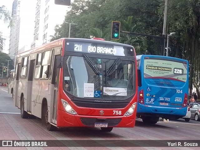 ANSAL - Auto Nossa Senhora de Aparecida 758 na cidade de Juiz de Fora, Minas Gerais, Brasil, por Yuri R. Souza. Número da foto: #12677675.