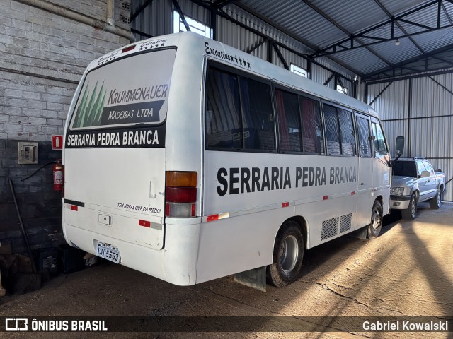 Serraria Pedra Branca 04 na cidade de São Francisco de Paula, Rio Grande do Sul, Brasil, por Gabriel Kowalski. Número da foto: #12675068.