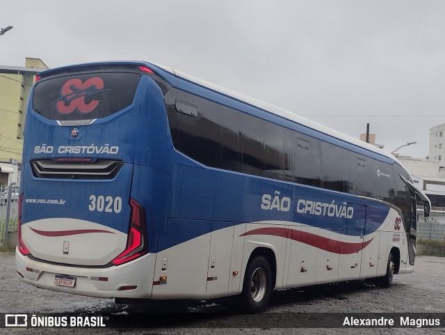 Viação São Cristóvão 3020 na cidade de Divinópolis, Minas Gerais, Brasil, por Alexandre  Magnus. Número da foto: #12680923.