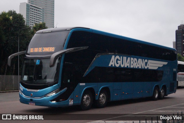 Viação Águia Branca 51190 na cidade de Curitiba, Paraná, Brasil, por Diogo Viec. Número da foto: #12680558.