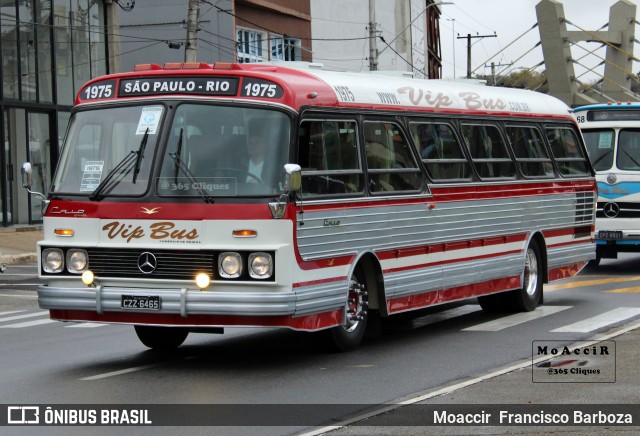 Vip Bus Comércio de Ônibus 1975 na cidade de Barueri, São Paulo, Brasil, por Moaccir  Francisco Barboza. Número da foto: #12678885.