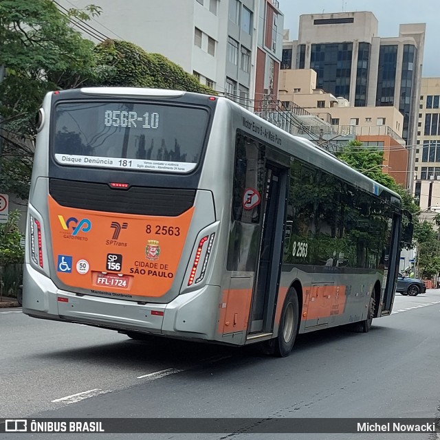 Viação Gato Preto 8 2563 na cidade de São Paulo, São Paulo, Brasil, por Michel Nowacki. Número da foto: #12680891.