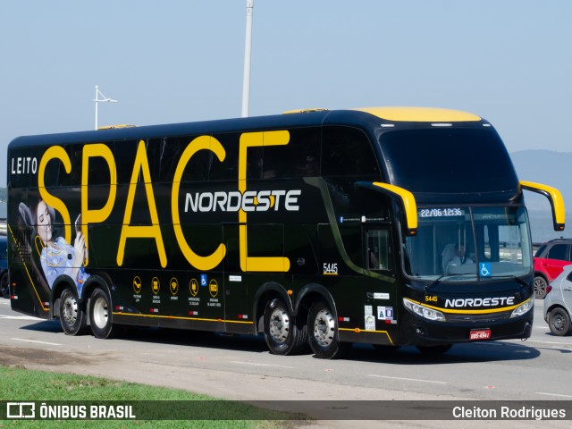 Expresso Nordeste 5445 na cidade de Florianópolis, Santa Catarina, Brasil, por Cleiton Rodrigues. Número da foto: #12681595.