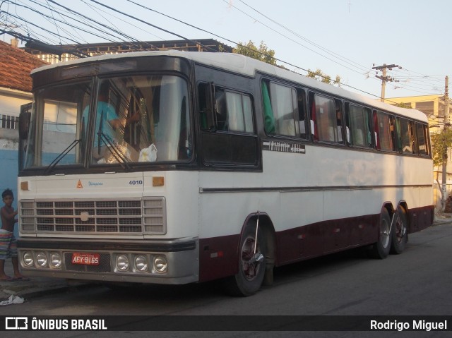Ônibus Particulares 9165 na cidade de Rio de Janeiro, Rio de Janeiro, Brasil, por Rodrigo Miguel. Número da foto: #12682617.