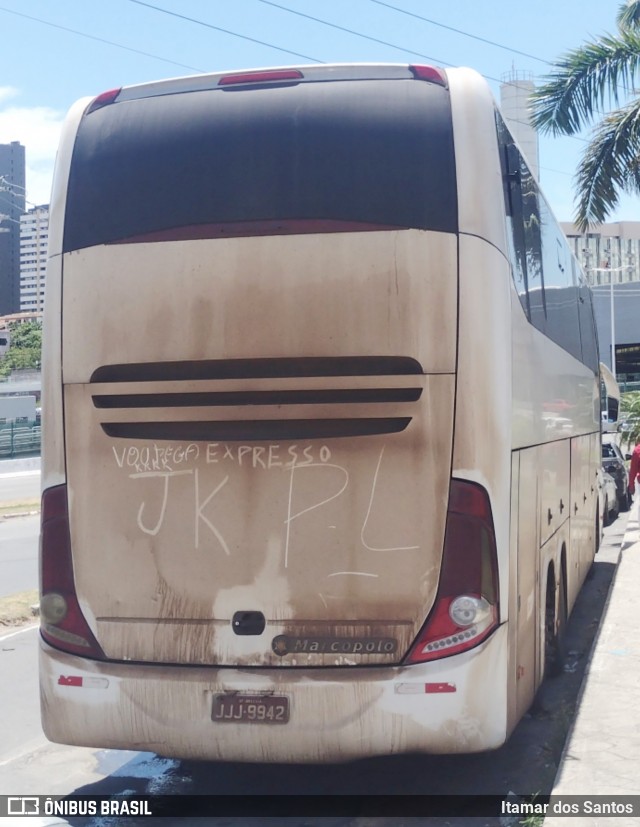 Ônibus Particulares 9942 na cidade de Salvador, Bahia, Brasil, por Itamar dos Santos. Número da foto: #12681314.