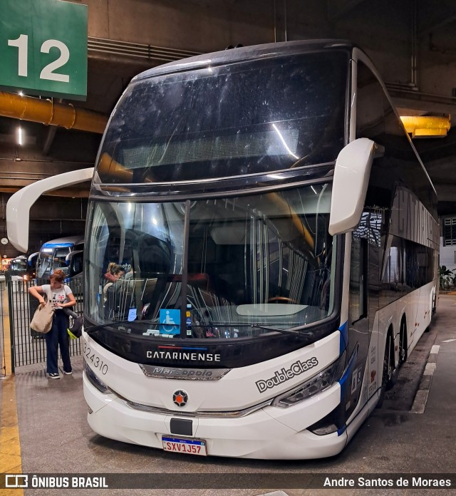 Auto Viação Catarinense 324310 na cidade de São Paulo, São Paulo, Brasil, por Andre Santos de Moraes. Número da foto: #12681427.