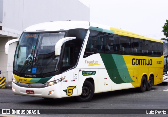 Empresa Gontijo de Transportes 18890 na cidade de Rio de Janeiro, Rio de Janeiro, Brasil, por Luiz Petriz. Número da foto: #12683180.