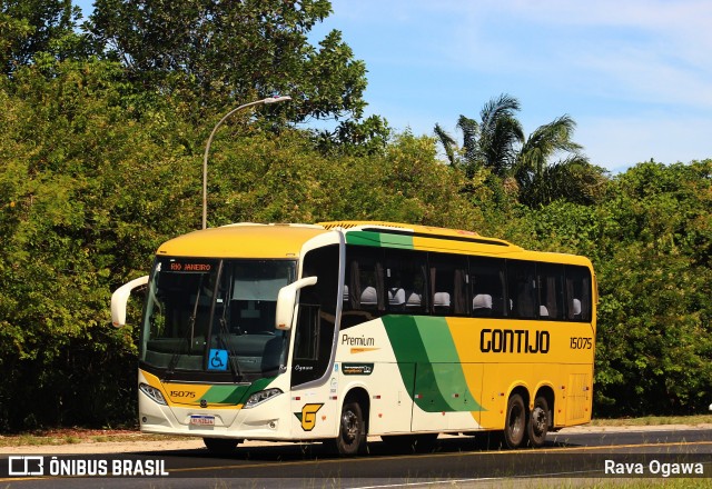 Empresa Gontijo de Transportes 15075 na cidade de Porto Seguro, Bahia, Brasil, por Rava Ogawa. Número da foto: #12682118.